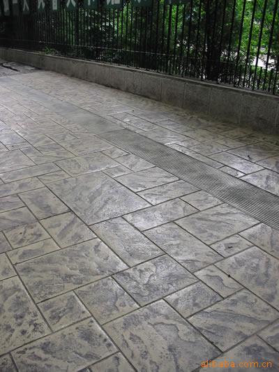 美觀環(huán)保景觀地坪，耐磨人行道，彩色人行道廠家報(bào)價(jià)