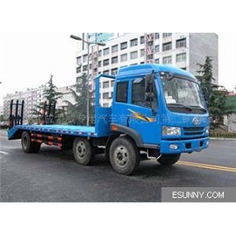 解放小三軸平板運輸車(17噸）湖北主產(chǎn)產(chǎn)品