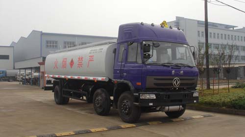 東風(fēng)小三軸化工液體運輸車(21-26方)