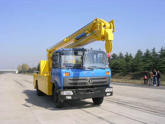 東風145高空作業(yè)車(8-24m)