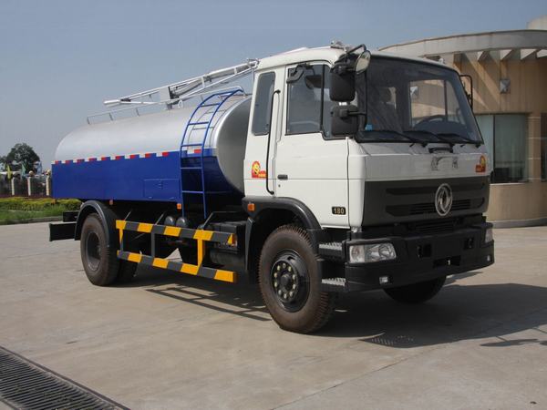 東風(fēng)153吸糞車(chē)(10-13.3方)