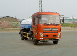 東風灑水車