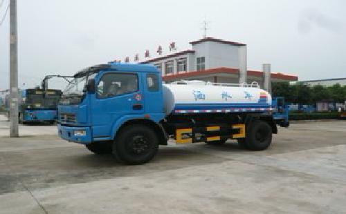 6噸灑水車