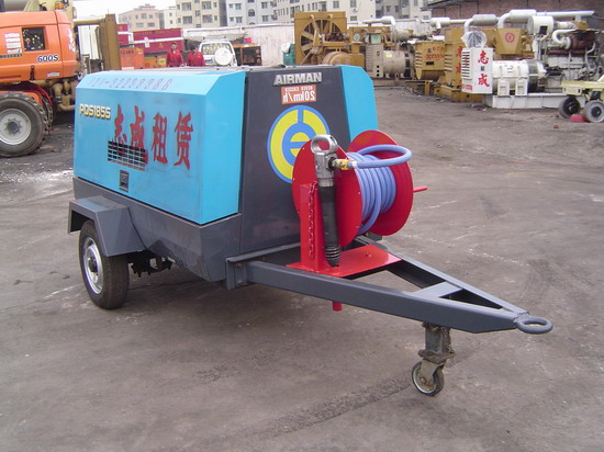 眉山租賃發(fā)電機 眉山出租發(fā)電機 眉山發(fā)電機出租