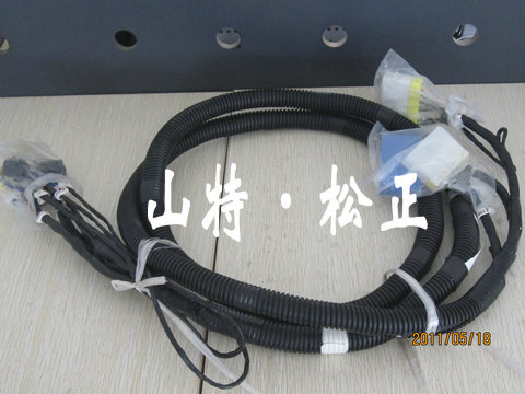 接頭，小松挖掘機原廠配件接頭。挖掘機配件接頭
