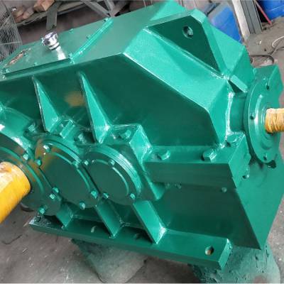 山東泰安 DCY250-22.4-IIS螺旋齒輪減速器 傘齒輪 傘齒軸配件