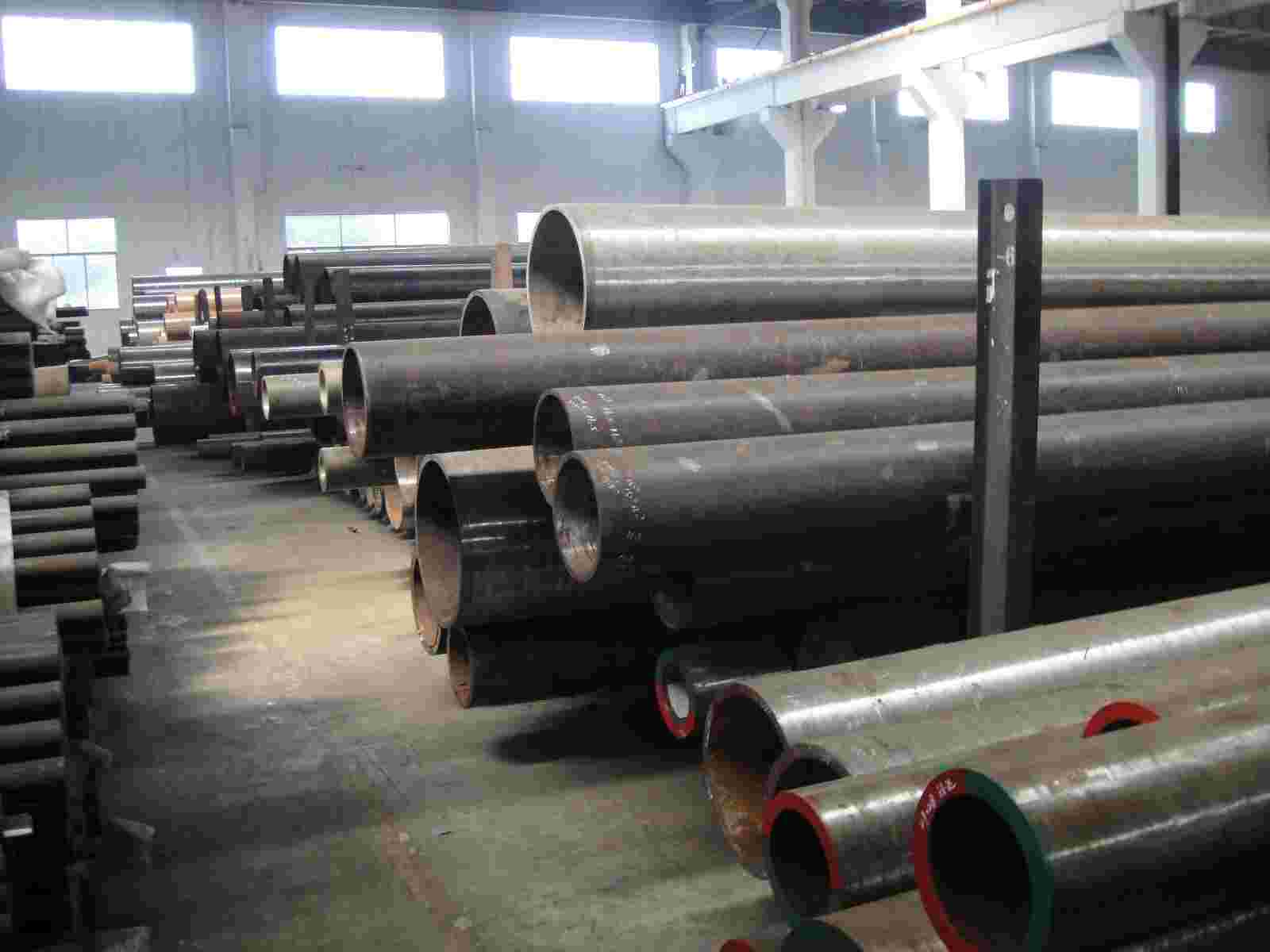 天津信達(dá)偉業(yè)供應(yīng)，中低壓鍋爐管，低溫管，高壓管，電話1592222 3087