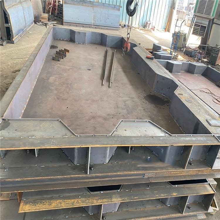 裝配式路面板模具水泥混凝土路面板鋼模具元然2022已更新