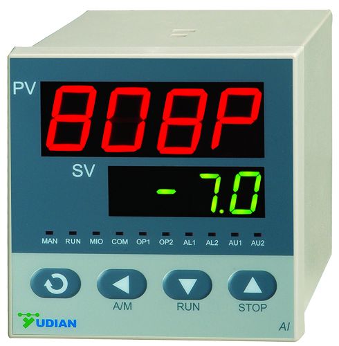 廈門宇電AI-808P 50段程序人工智能調(diào)節(jié)器