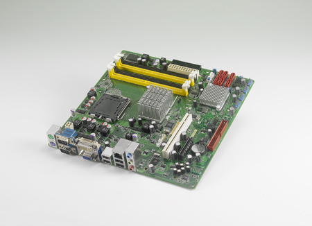 研華AIMB-566工業(yè)主板支持DDR2/GbE/DVI