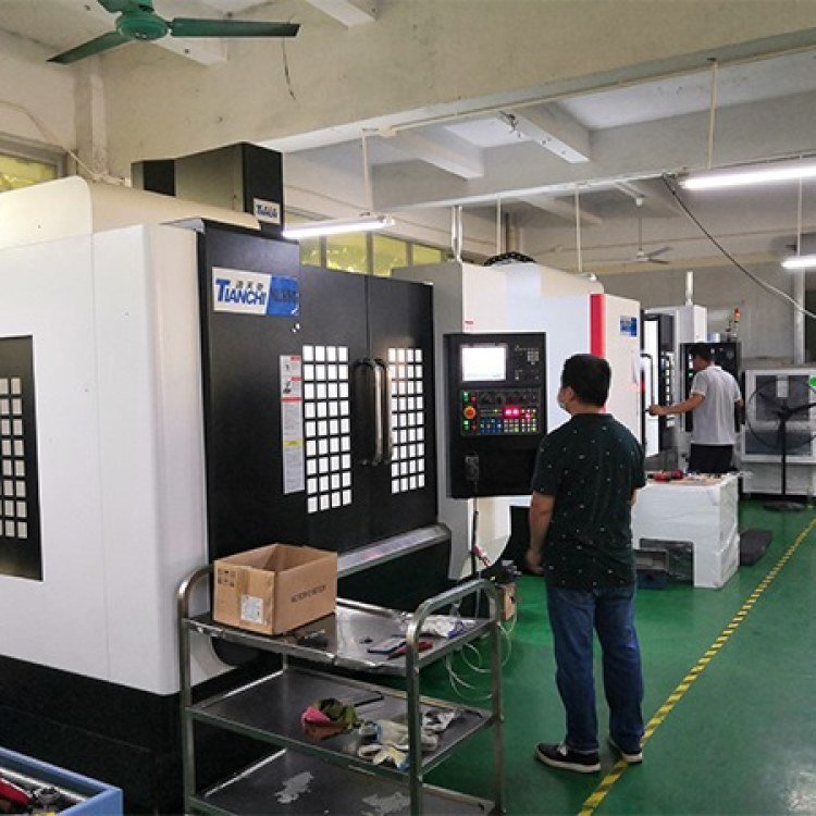 東莞加工中心f850價(jià)位數(shù)控龍門加工中心帶刀庫法蘭克cnc電腦鑼定制鴻天馳