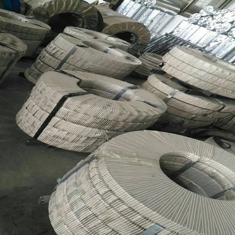 50CrV4\/51CrV4中高碳帶鋼廠家現(xiàn)貨縱剪制作汽車排氣管空調(diào)筏板用