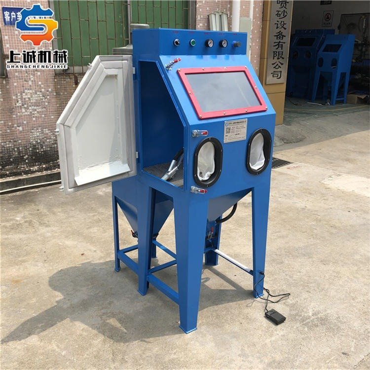 6050手動噴砂機(jī)鑄造件沖壓件表面處理專用噴砂機(jī)環(huán)保無塵噴砂設(shè)備