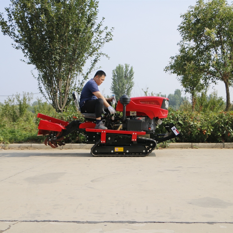 履帶旋耕機(jī)35馬力乘坐式微耕機(jī)大棚山地果園專用拖拉機(jī)