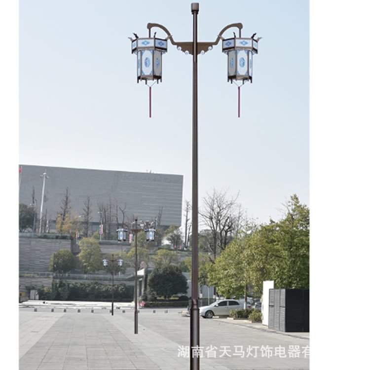 寧鄉(xiāng)太陽能單臂路燈_天馬路燈_長(zhǎng)沙仿古LED燈廠家定做