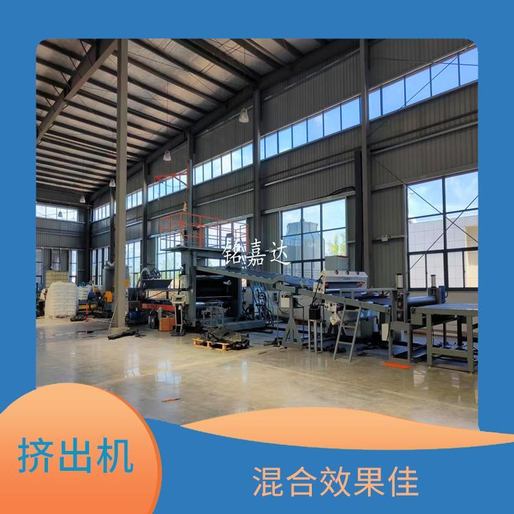 PC板材擠出機(jī)處理速度快壽命長(zhǎng)采用全磨硬齒面減速機(jī)