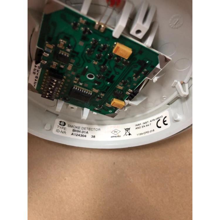 全新原裝正品全新原裝正品奧特羅尼卡AUTRONICABHH-31A感煙現(xiàn)貨