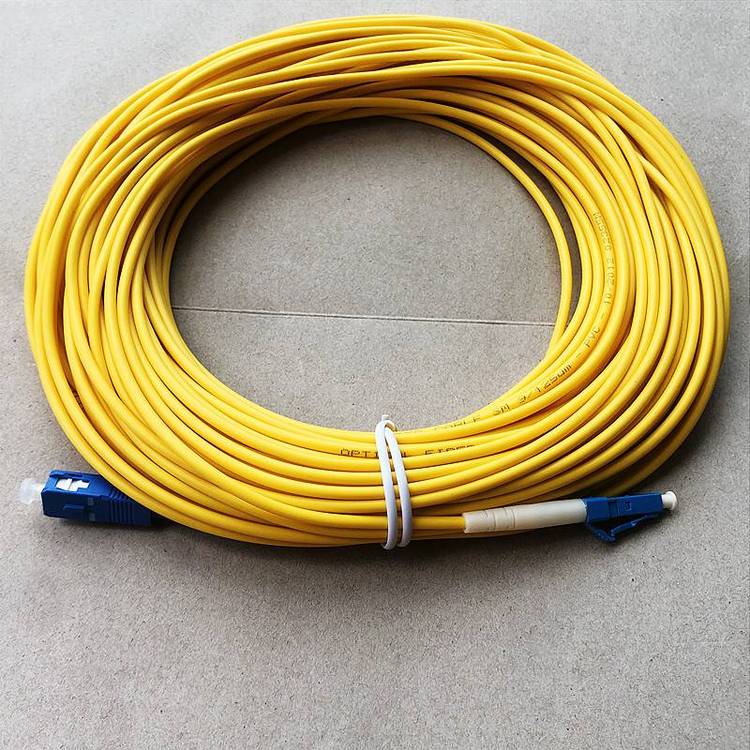重慶巴南回收光纖跳線SC\/UPC-LC\/UPC單模單芯轉(zhuǎn)接跳纖\/G652