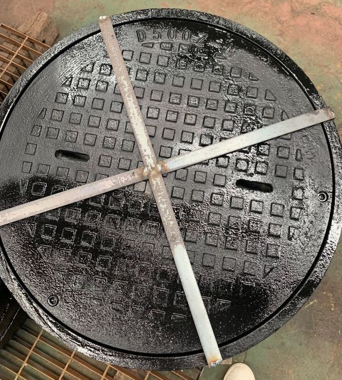 鑄鋼輕型屏蔽井蓋D600材質(zhì)鋼D500密閉井生產(chǎn)廠