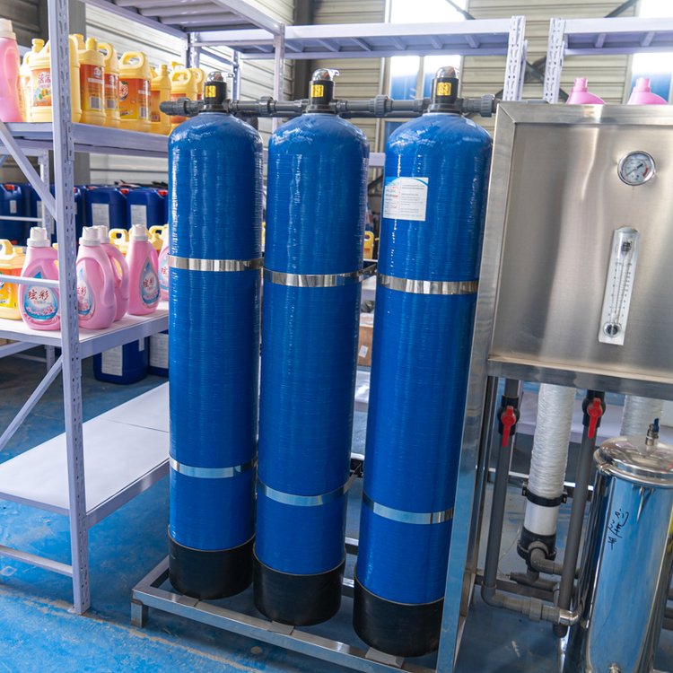 微小型洗衣液生產(chǎn)設備全自動日化加工設備全套洗衣粉加工機器