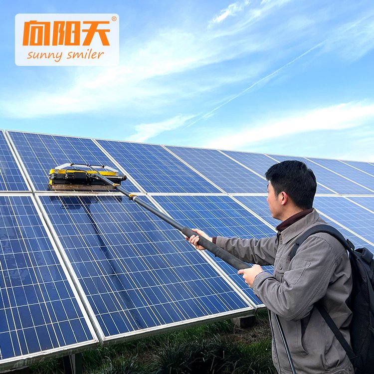 滾刷光伏板清洗機(jī)太陽(yáng)能板清洗設(shè)備干洗水洗兩用清潔刷