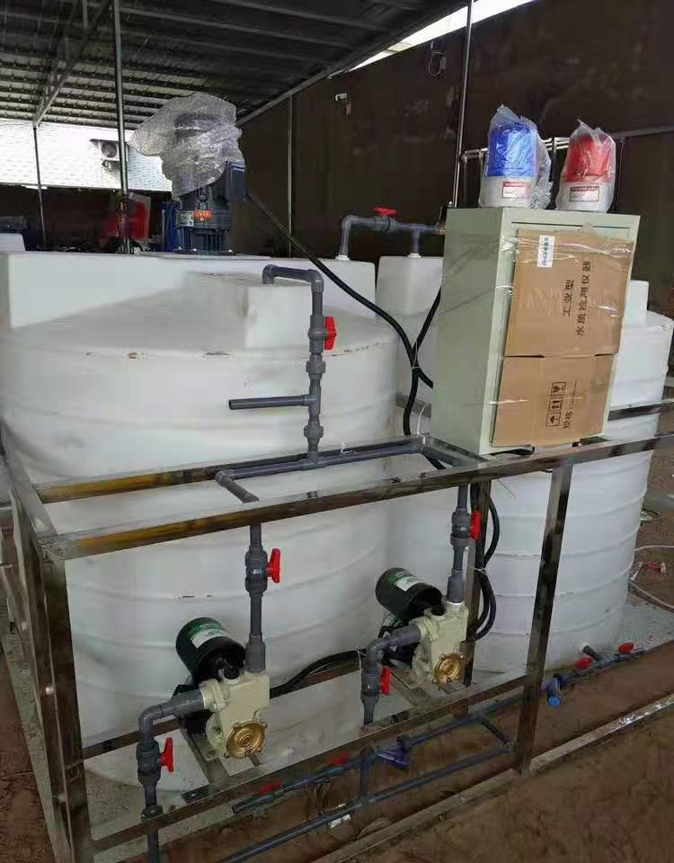 自動(dòng)加堿機(jī)環(huán)保加堿設(shè)備雙堿脫硫加堿專用機(jī)