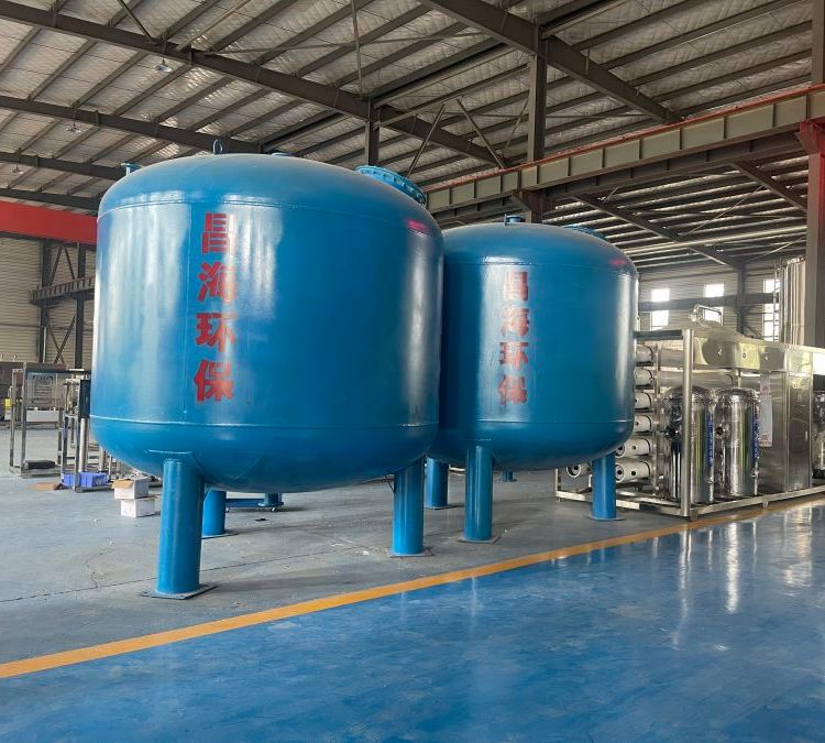 大型自來(lái)水過(guò)濾器農(nóng)村堿地脫鹽水設(shè)備工廠雙級(jí)水處理設(shè)備規(guī)格齊全