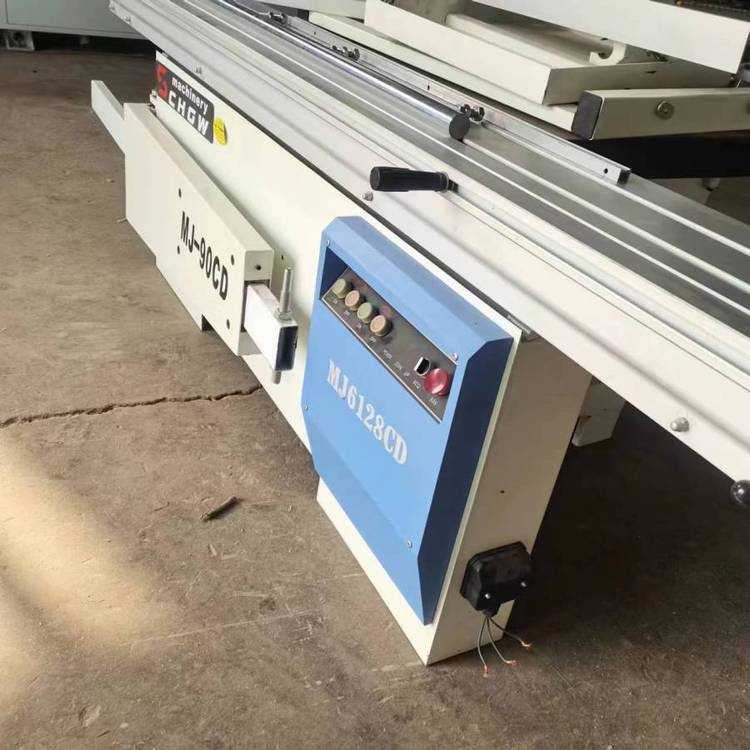 永亮機(jī)械二手木工裁板鋸精密推臺鋸松川90度臺鋸一體板裝飾材料