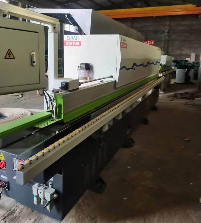 永亮機(jī)械寶邁仿形跟蹤封邊機(jī)二手全屋定制設(shè)備木工機(jī)械封邊