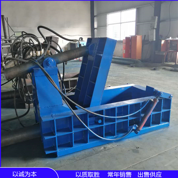 臥式液壓廢鐵邊角料擠壓成型機全自動金屬壓塊機結(jié)構(gòu)合理