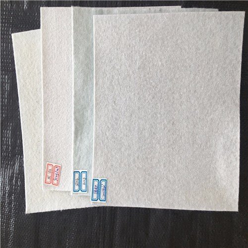 德州鑫宇廠家支持加工定制_600g_垃圾場用復(fù)合土工膜|防滲隔離