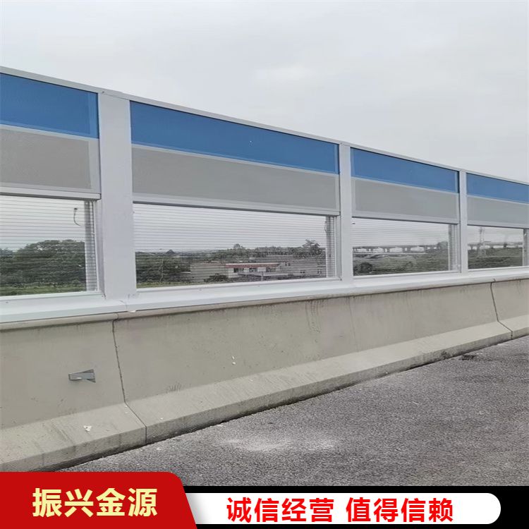 弧形聲屏障隔音板半封閉式降噪屏障生產(chǎn)定制質量保障