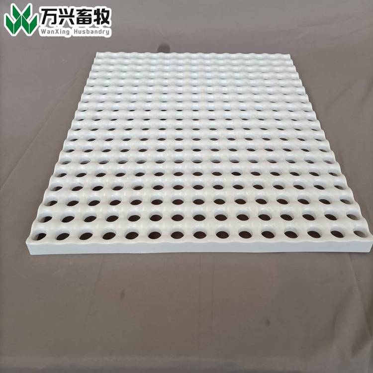 供應(yīng)萬(wàn)興畜牧兔子塑料墊板