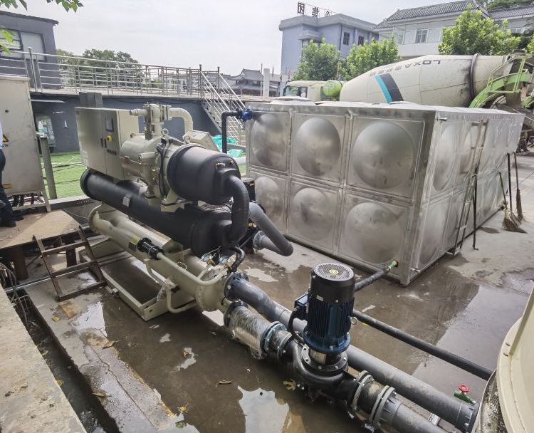 混凝土水池攪拌站降溫大型制冷設(shè)備水循環(huán)冷卻