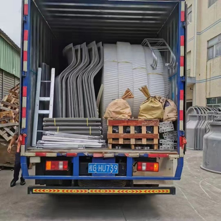 廣西來(lái)賓冷卻水塔廠家