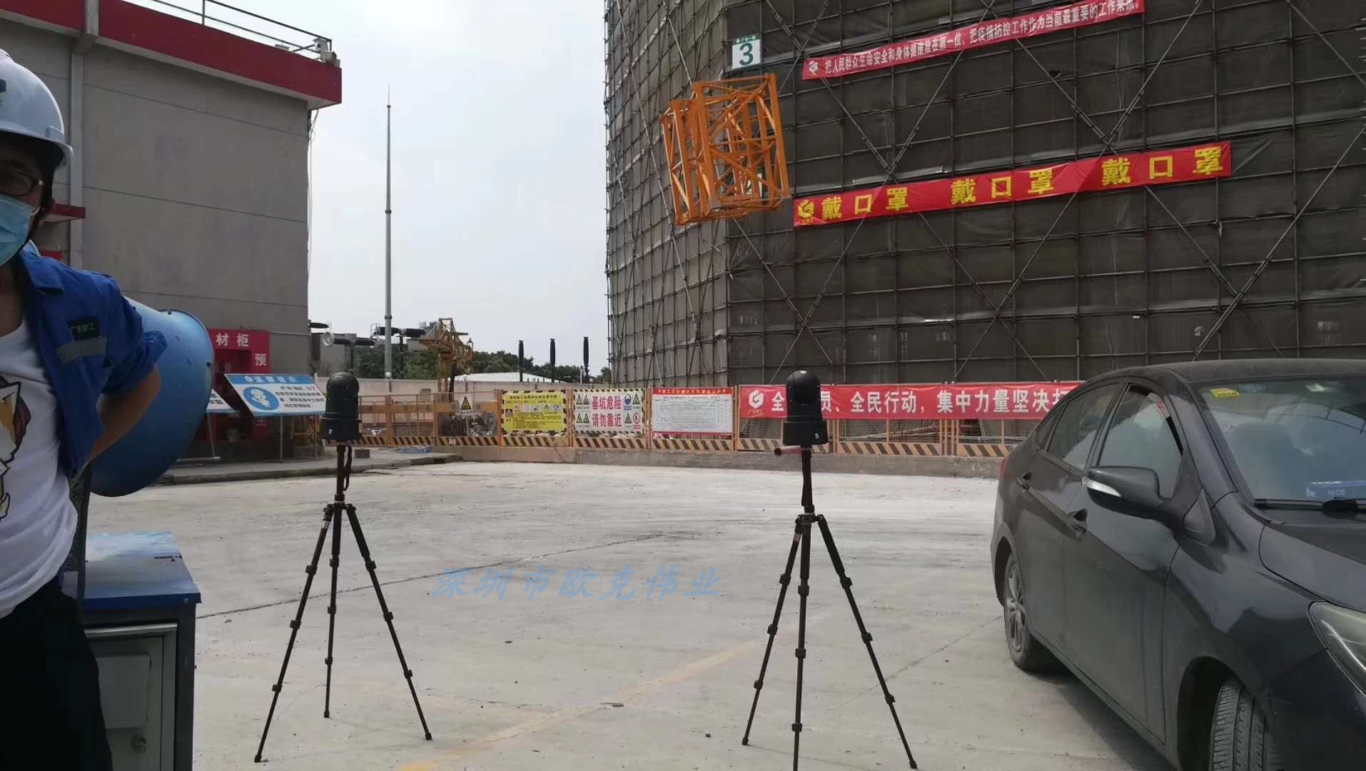 室外360度旋轉(zhuǎn)對(duì)話攝像頭400萬(wàn)高清無(wú)死角攝像機(jī)高速旋轉(zhuǎn)球機(jī)監(jiān)控