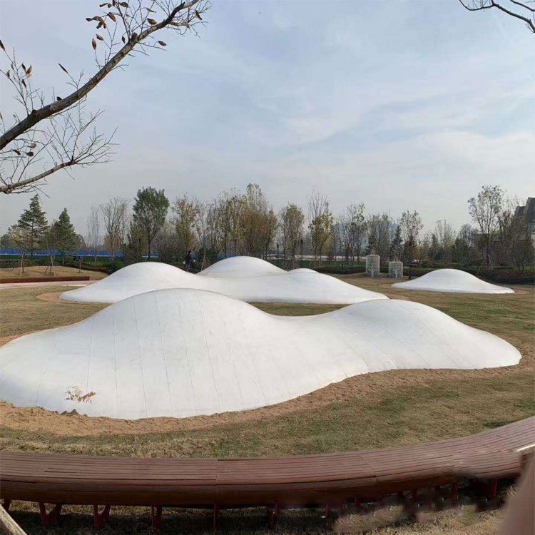 兒童喜歡的網(wǎng)紅無(wú)動(dòng)力游樂(lè)蹦蹦云沙窩蹦床親子樂(lè)園