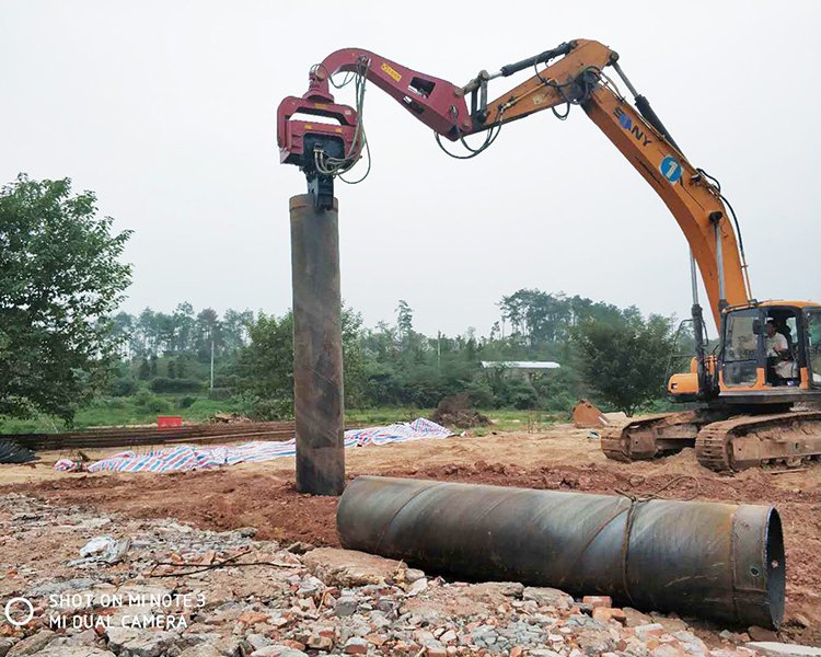 200挖掘機(jī)振動錘250打樁機(jī)液壓震動錘支護(hù)樁沉樁機(jī)械