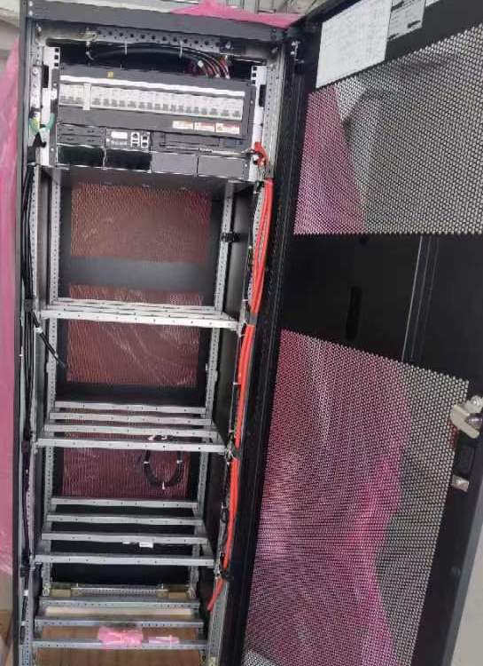 華為TP48400B-L20B1室內(nèi)一體化電源柜