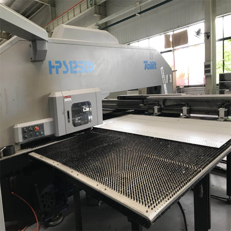 出售二手臺勵福數(shù)控轉(zhuǎn)塔沖床HPS1250X，折彎機，剪板機，靜德公司