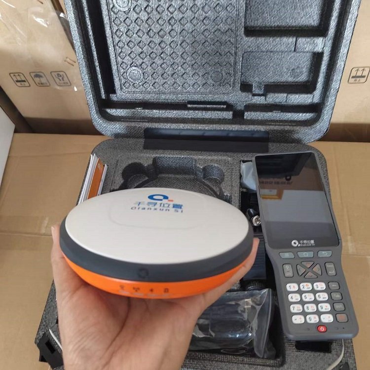 千尋星云V3視頻測量RTK工程測量便攜測量儀標配三年流量