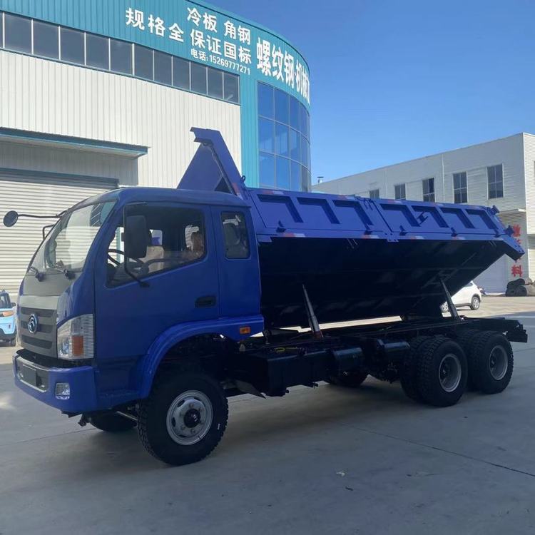 豪華駕駛室運輸車側(cè)翻后雙橋拉木頭拉樹木用六驅(qū)爬山王