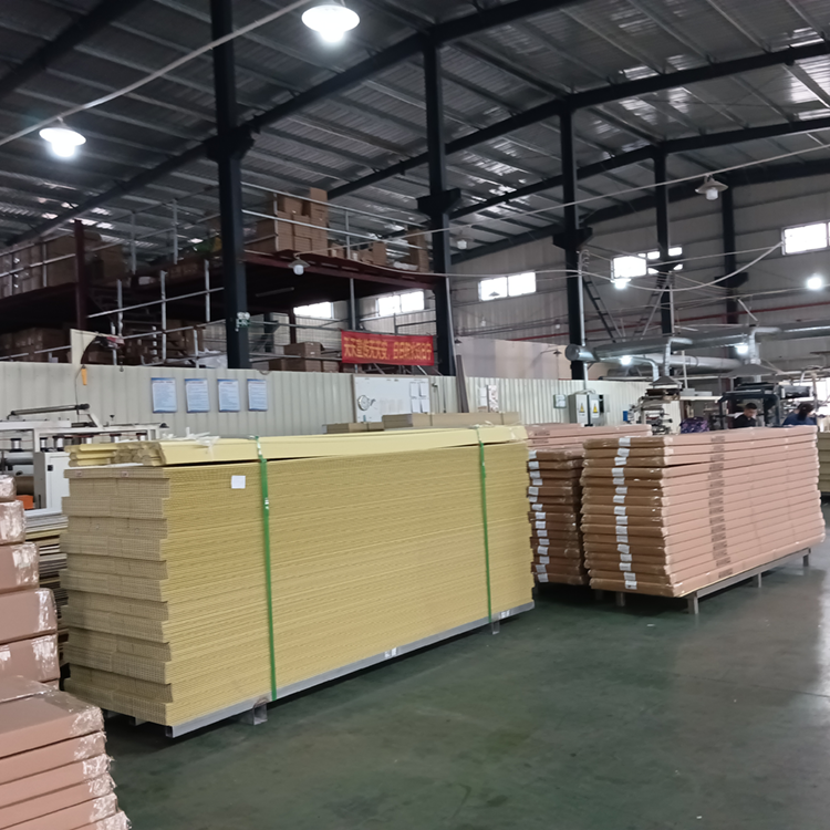 科晟工廠承接工裝家裝裝修項(xiàng)目木飾面護(hù)墻板廠家綠色環(huán)保