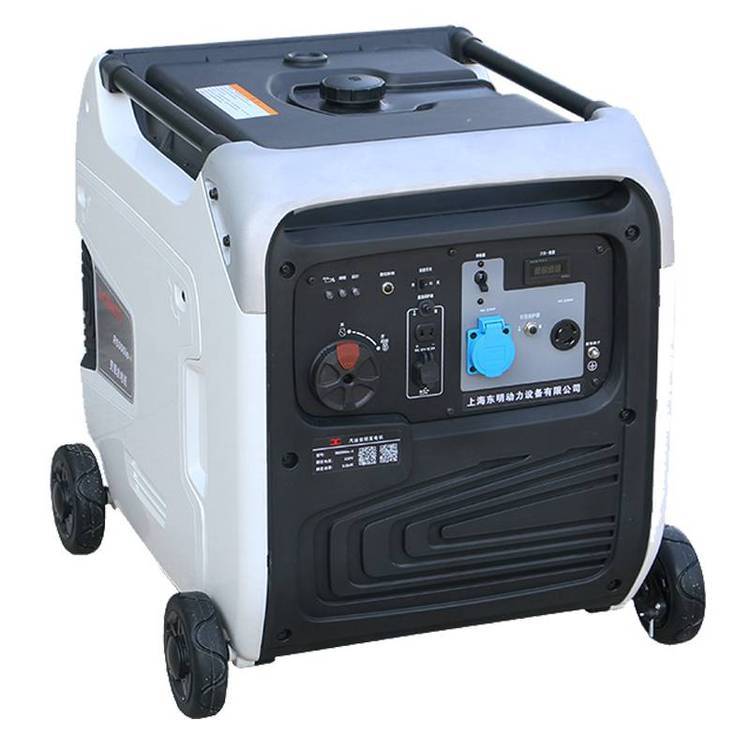 房車備用電源東明6KW便攜式數(shù)碼變頻汽油發(fā)電機(jī)噪聲小