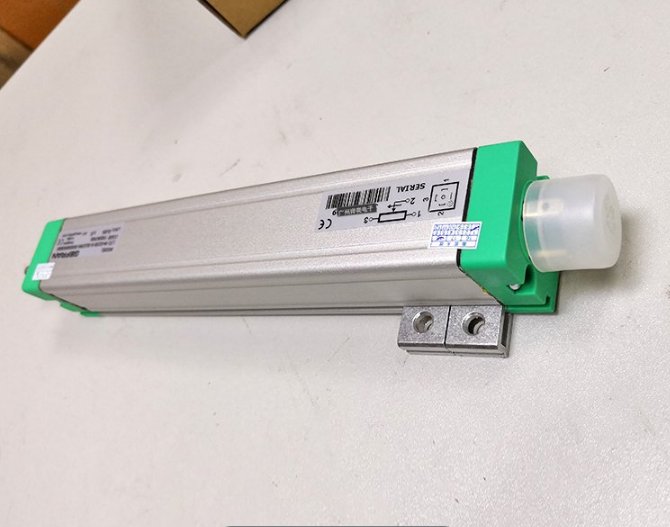 GEFRAN位移傳感器電子尺PK-M-0450-L，PK-M-0300-L，PK-M-0700-L