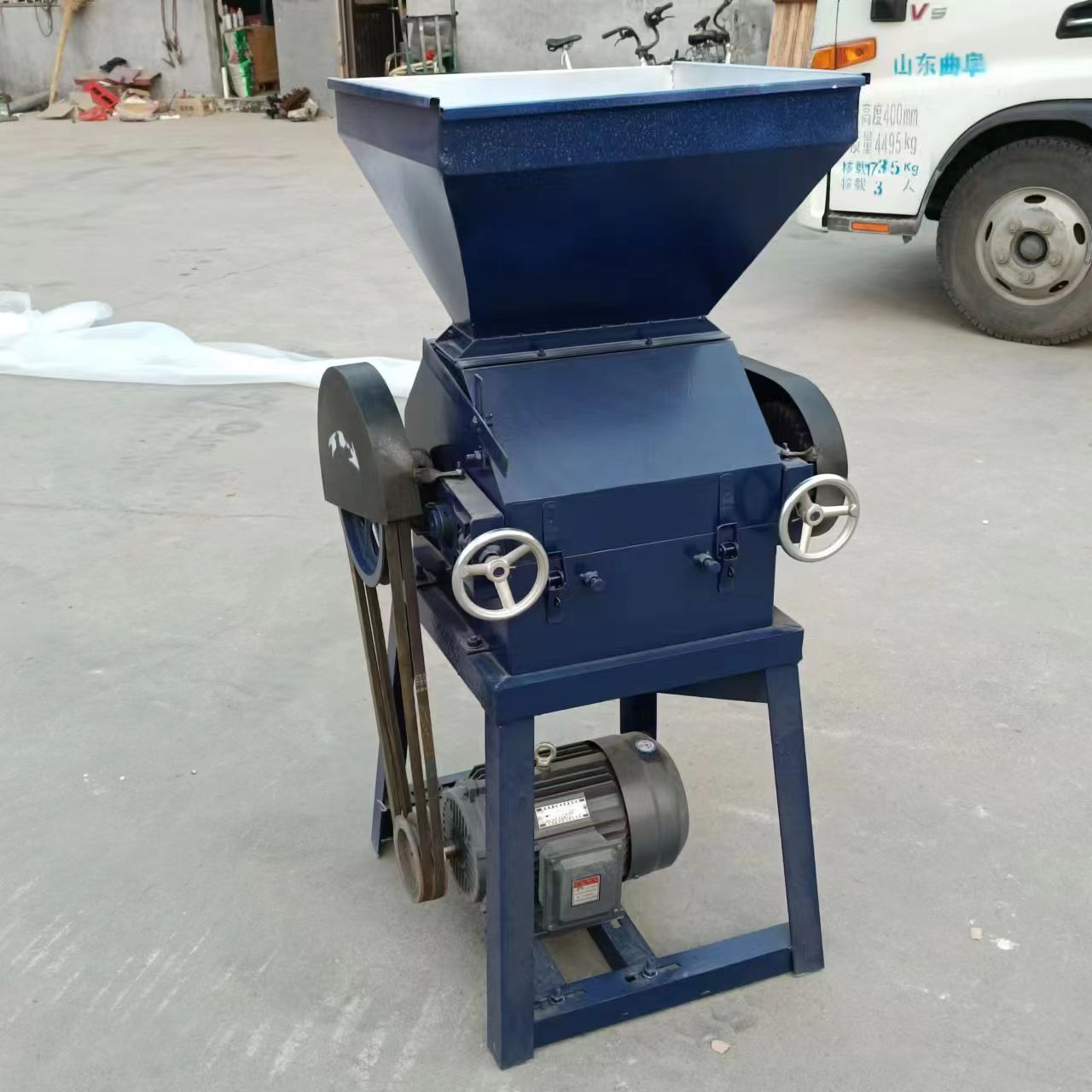 大豆擠扁機(jī)對輥雜糧電動破碎機(jī)多功能燕麥花生壓扁機(jī)