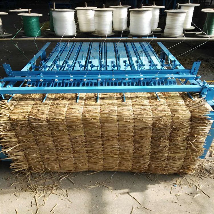 家用草簾機自動勻草2米草編織機半自動全自動草簾編制機