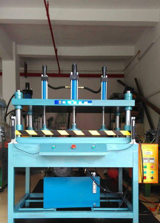 ҺCa(chn)S200TF(xin)C(yng)ǘ(bio)ӆ͉C