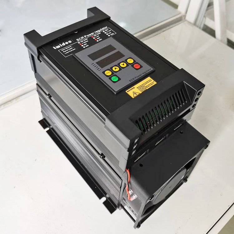 合泉高溫鍋爐食品加工機(jī)械用電力調(diào)整器100A小型調(diào)功調(diào)壓器TS