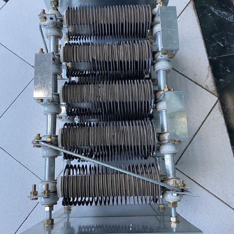 上海永上電阻器RT52-8\/2D起動調(diào)整電阻器